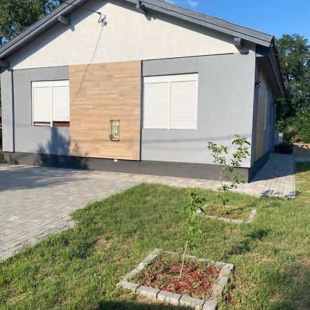 Jóleső Pihenő Apartman Inárcs Kültér fotó